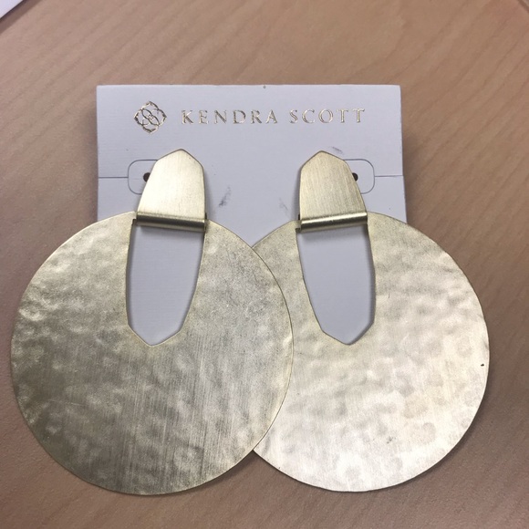 New Gold Karen Scott Earrings - Picture 2 of 4